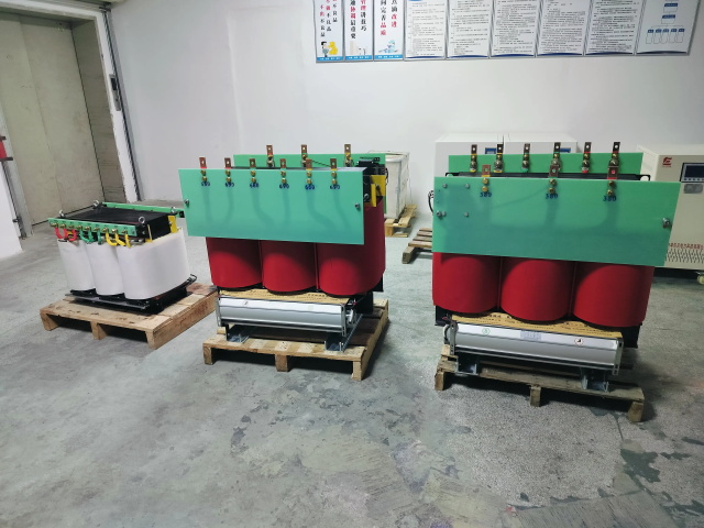 沁水KS11-1000KVA矿用变压器